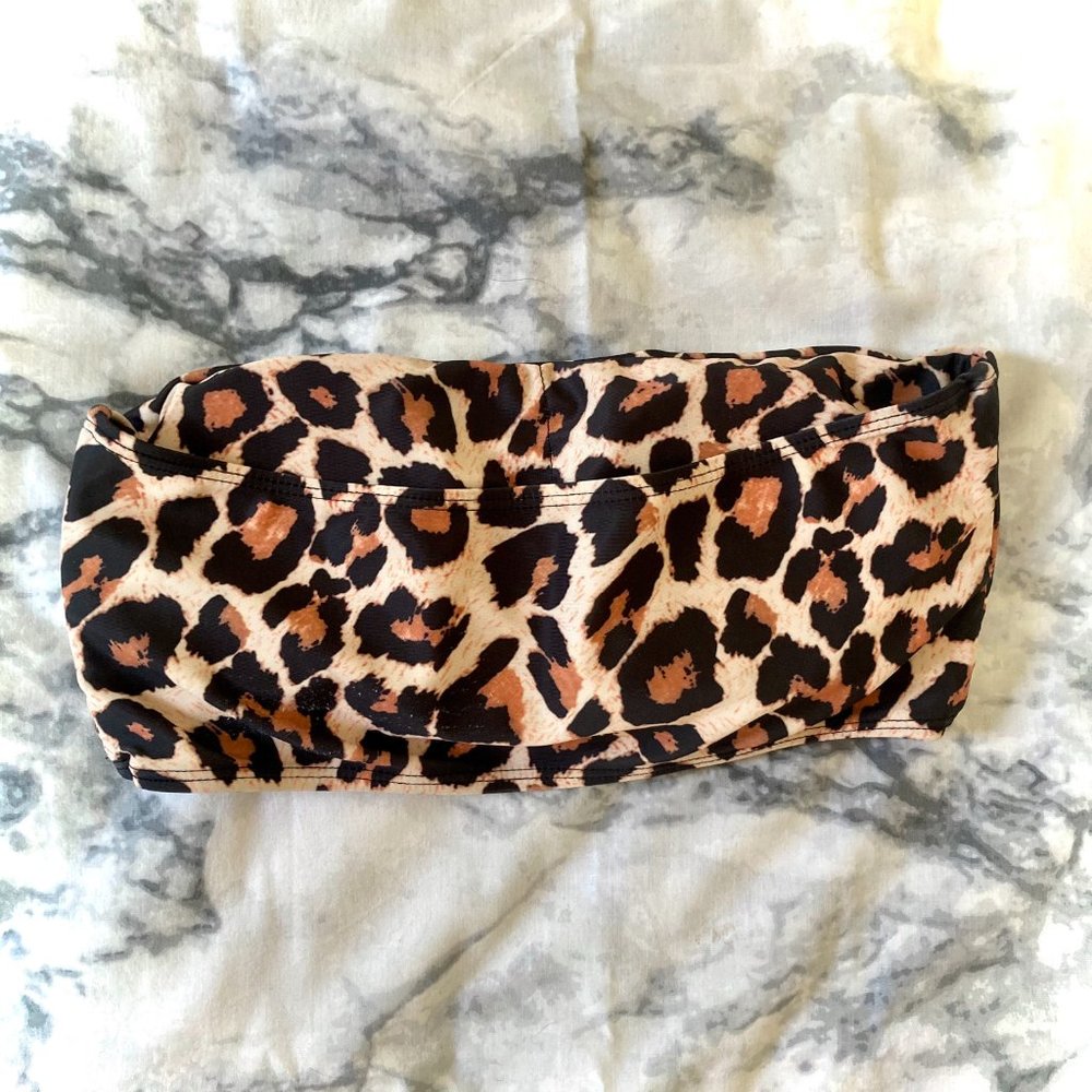 NWOT Leopard Cheetah Animal Print Padded Bandeau Crop Bikini Top Medium - Picture 2 of 4